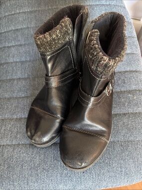JSport by Jambu Black Ankle Boots with Knit Cuff